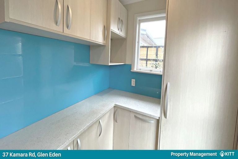 Photo of property in 37 Kamara Road, Glen Eden, Auckland, 0602