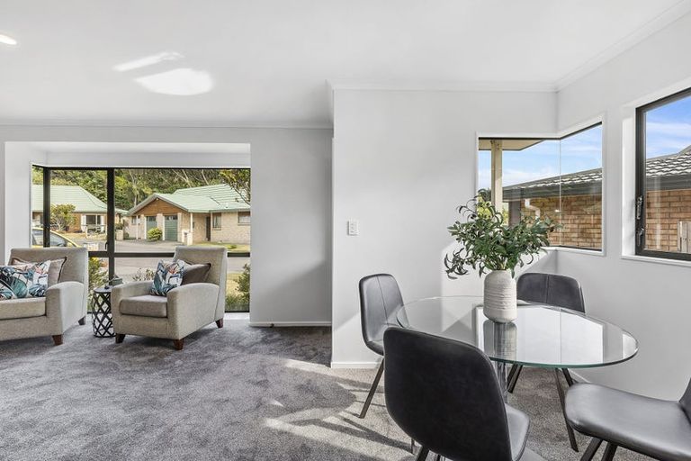 Photo of property in Redwood Village, 25/42 Main Road, Tawa, Wellington, 5028