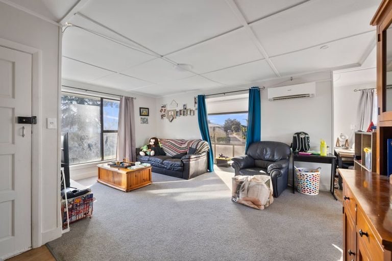 Photo of property in 112 Marlow Road, Aranui, Christchurch, 8061
