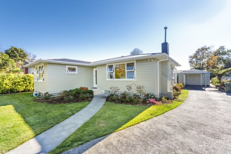 Photo of property in 10 Bond Street, Marton, 4710