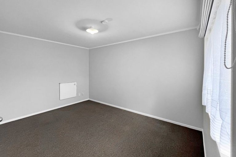 Photo of property in 79b Heretaunga Street, Palmerston North, 4414