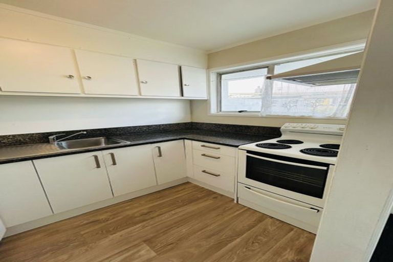 Photo of property in 5/45 Kenderdine Road, Papatoetoe, Auckland, 2025