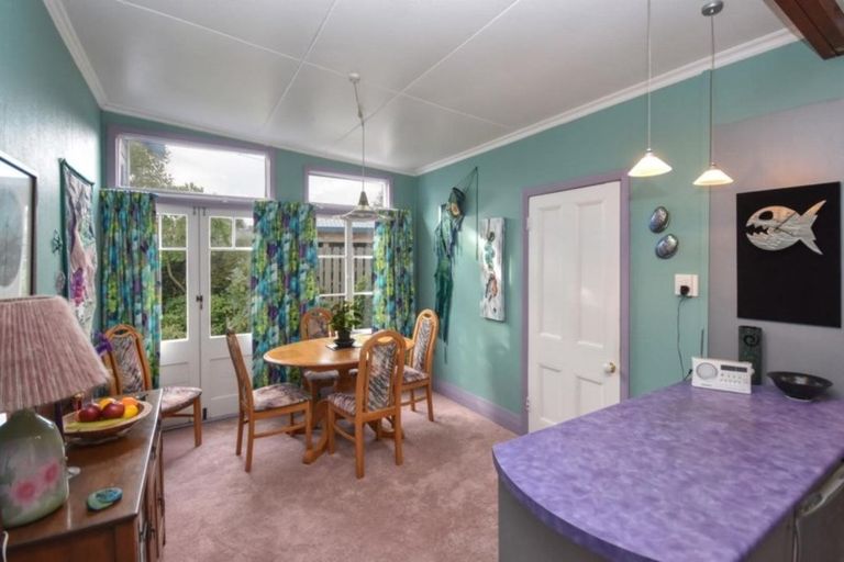 Photo of property in 6 Marion Street, Macandrew Bay, Dunedin, 9014