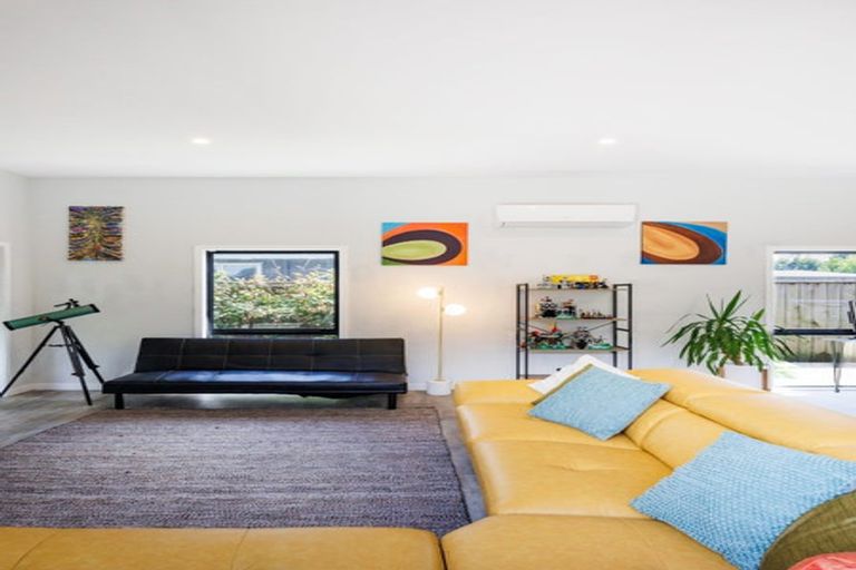 Photo of property in 300 Cambridge Avenue, Ashhurst, 4810