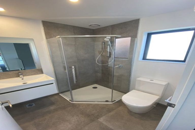 Photo of property in 3/242 Edgeware Road, Edgeware, Christchurch, 8013