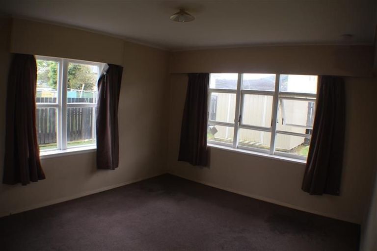 Photo of property in Wellway Flats, 45 Mcparland Street, Ebdentown, Upper Hutt, 5018