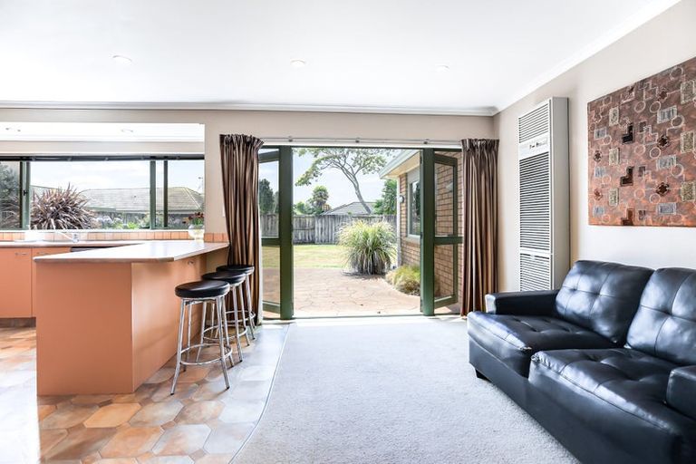 Photo of property in 20 Admiral Crescent, Flagstaff, Hamilton, 3210