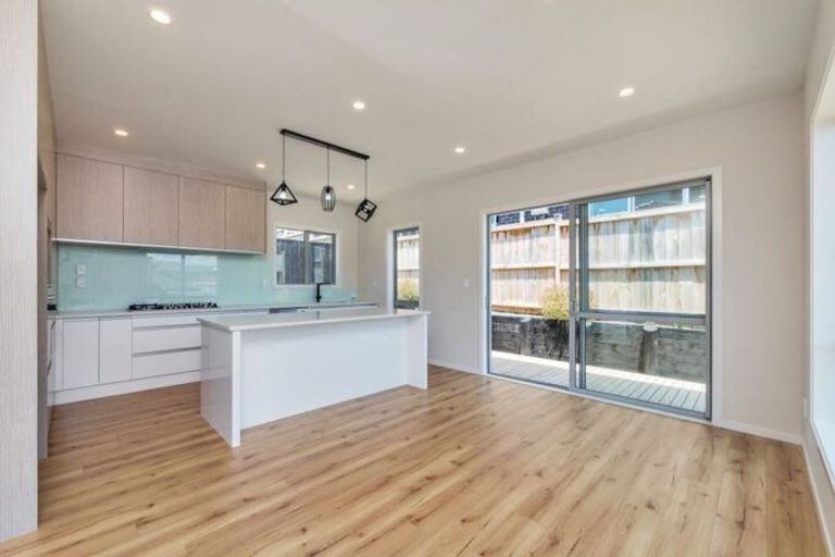 Photo of property in 97 Argento Avenue, Flat Bush, Auckland, 2019