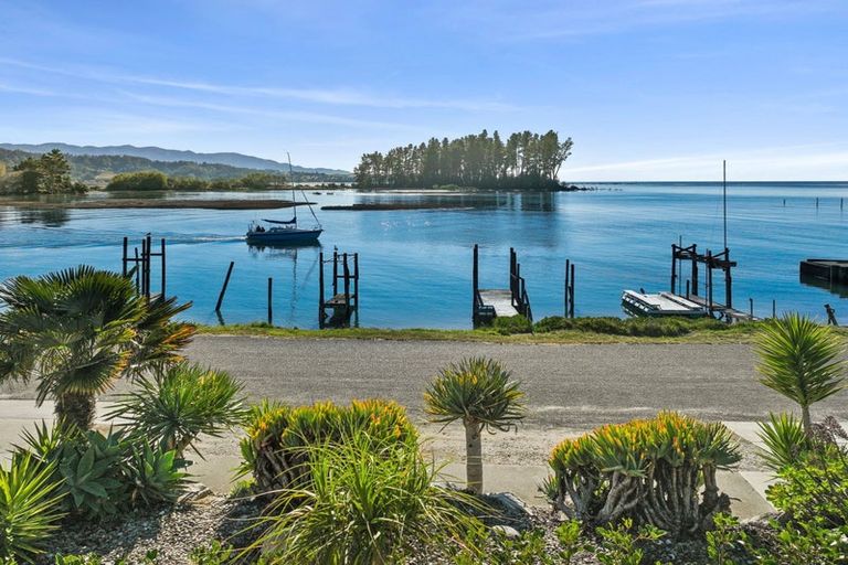 Photo of property in 56 Wharf Road, Riwaka, Motueka, 7198