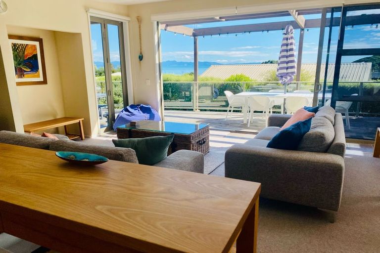 Photo of property in 21 Nyhane Drive, Ligar Bay, Takaka, 7183