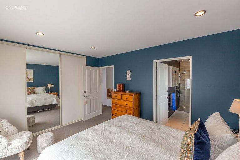 Photo of property in 4 Fieldstone Lane, Spreydon, Christchurch, 8024