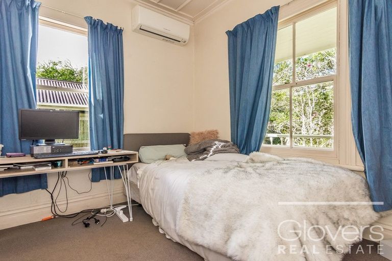 Photo of property in 11 Huia Road, Titirangi, Auckland, 0604