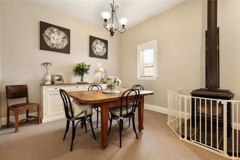 Photo of property in 55 Woodville Street, Edgeware, Christchurch, 8013