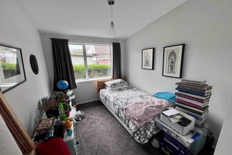 Photo of property in 70a Vipond Road, Stanmore Bay, Whangaparaoa, 0932