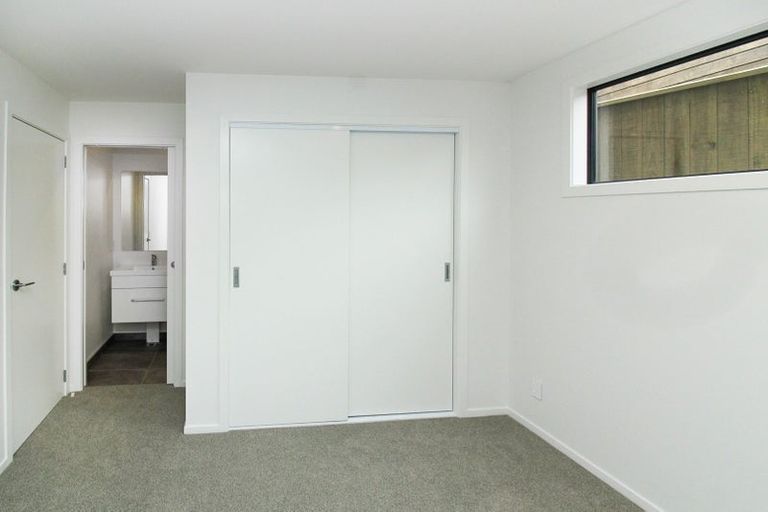 Photo of property in 27/33 Raukawa Street, Stokes Valley, Lower Hutt, 5019