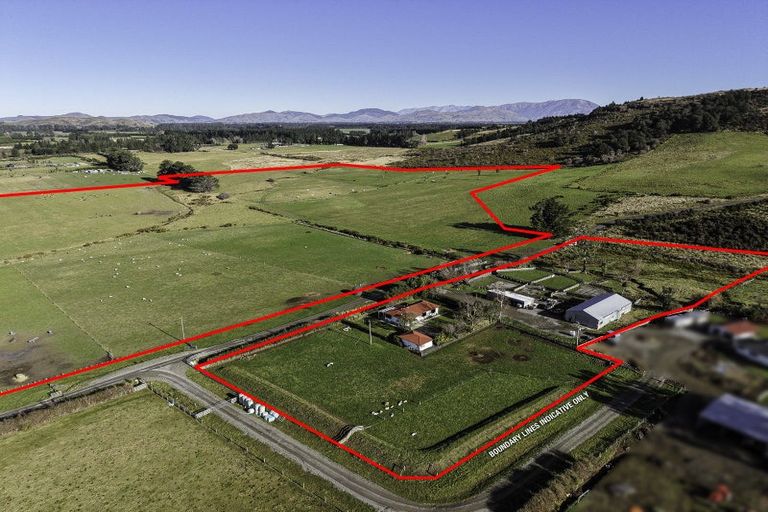 Photo of property in 102 Lewis Road, View Hill, Oxford, 7495