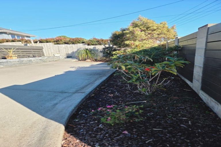 Photo of property in 19a Braemar Road, Rothesay Bay, Auckland, 0630
