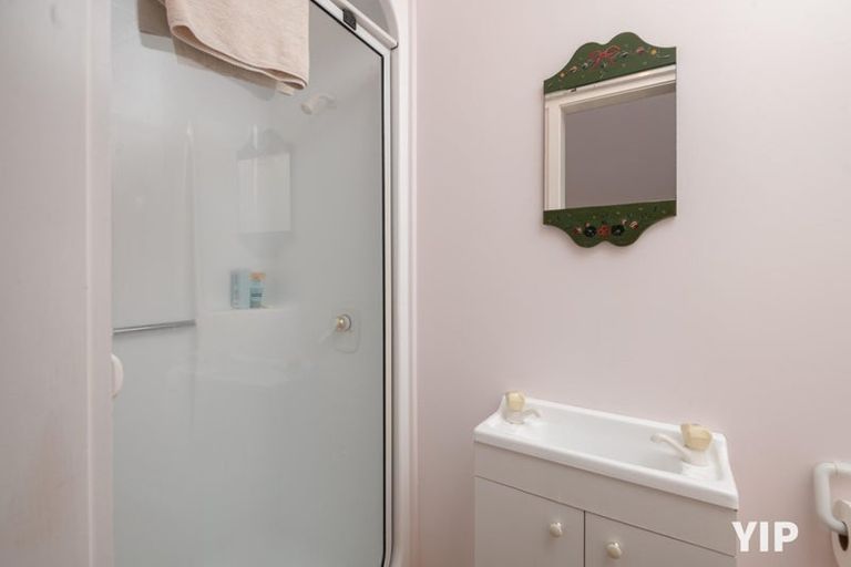 Photo of property in 9 Birch Street, Johnsonville, Wellington, 6037