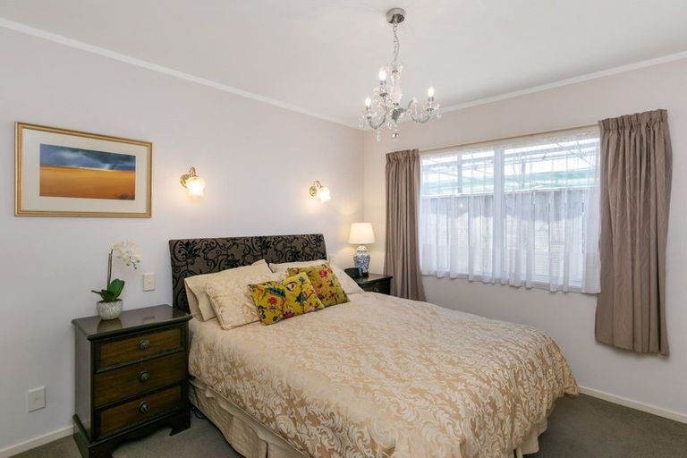 Photo of property in 30 Macalister Place, Miramar, Wellington, 6022