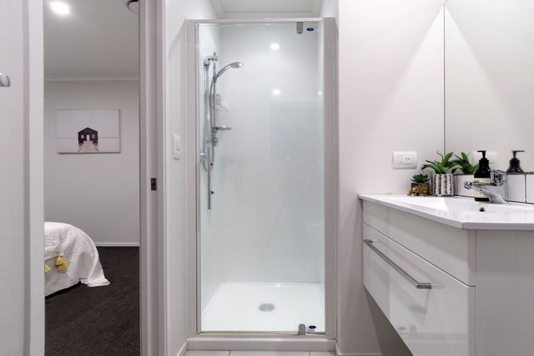 Photo of property in 48 Falcon Drive, Welcome Bay, Tauranga, 3112