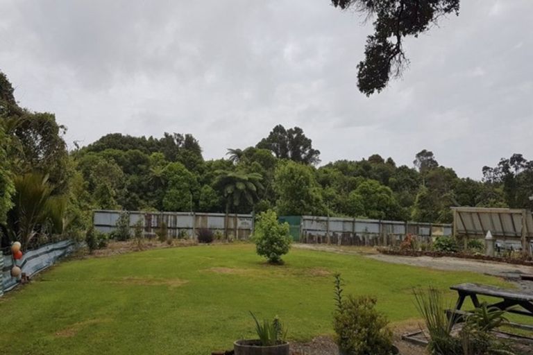 Photo of property in 13 Ives Street, Hector, 7822