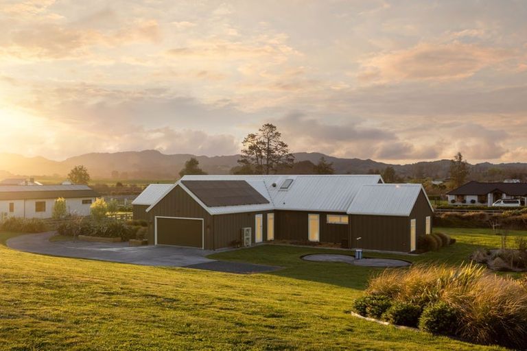 Photo of property in 8 Penbeagle Road, Te Kowhai, Hamilton, 3288