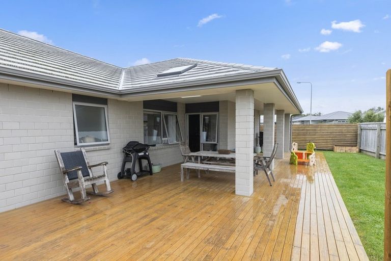 Photo of property in 6 Gardner Place, Otaki, 5512