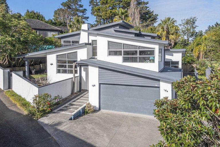 Photo of property in 16a Capricorn Place, Browns Bay, Auckland, 0630