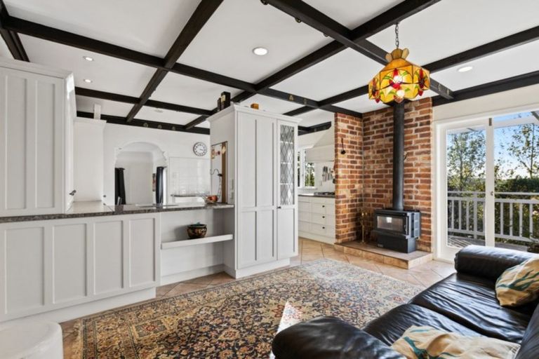 Photo of property in 1410 Old North Road, Helensville, 0875