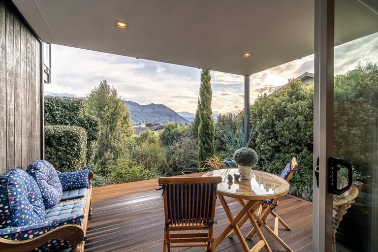 Photo of property in 109b Kings Drive, Wanaka, 9305