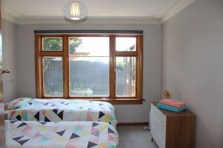 Photo of property in 20 Seaview Terrace, Kew, Dunedin, 9012