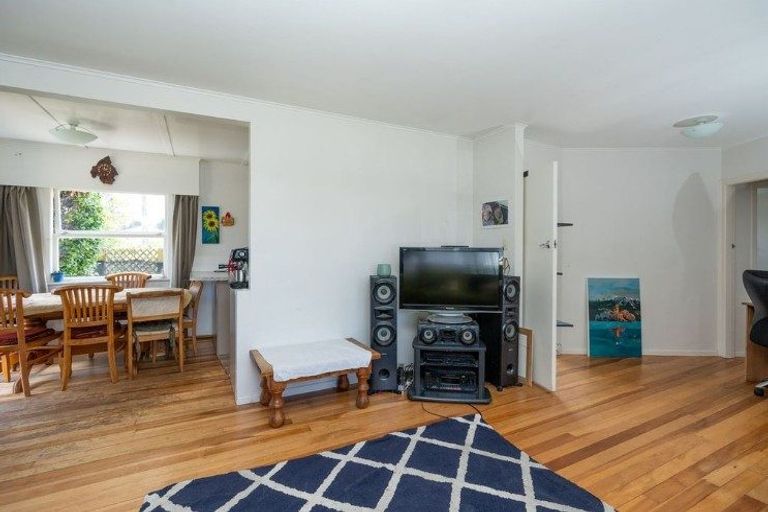 Photo of property in 1 Orelio Street, Hillcrest, Hamilton, 3216