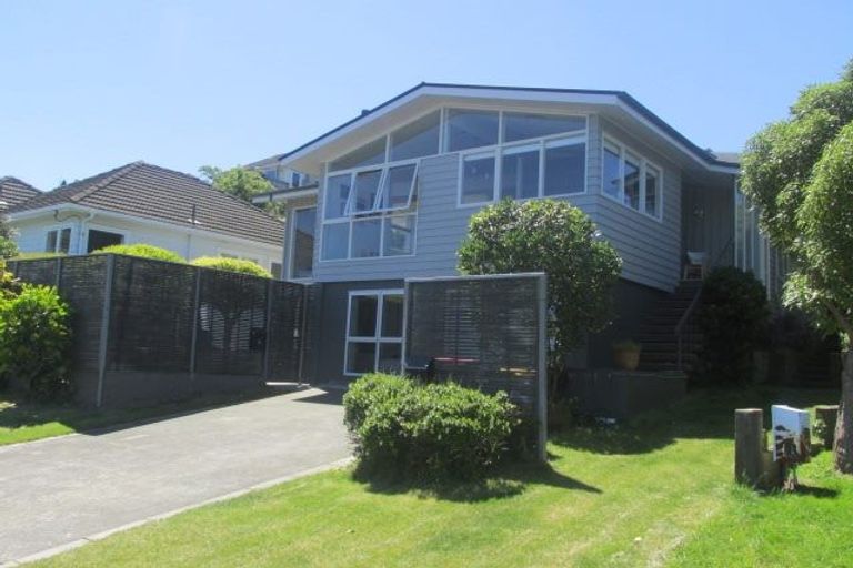 Photo of property in 46 Lohia Street, Khandallah, Wellington, 6035