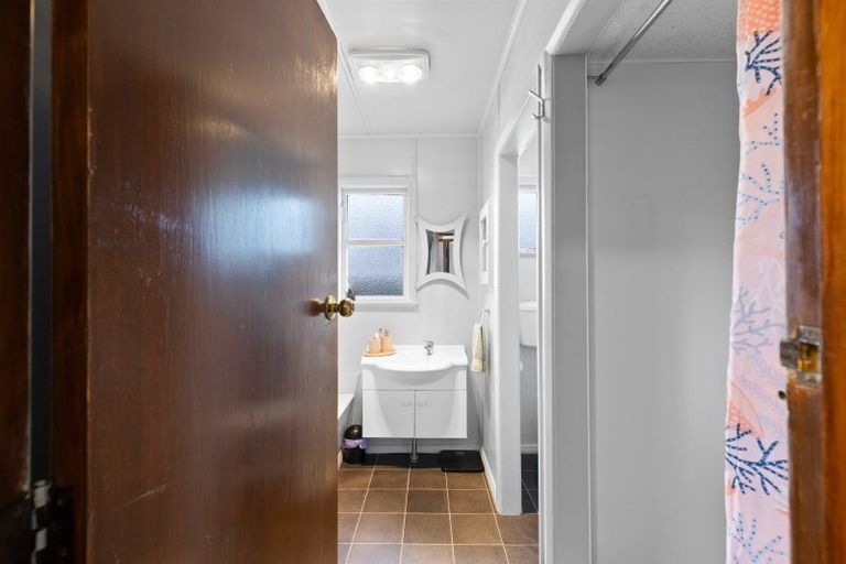 Photo of property in 29 Windsor Street, Terrace End, Palmerston North, 4410