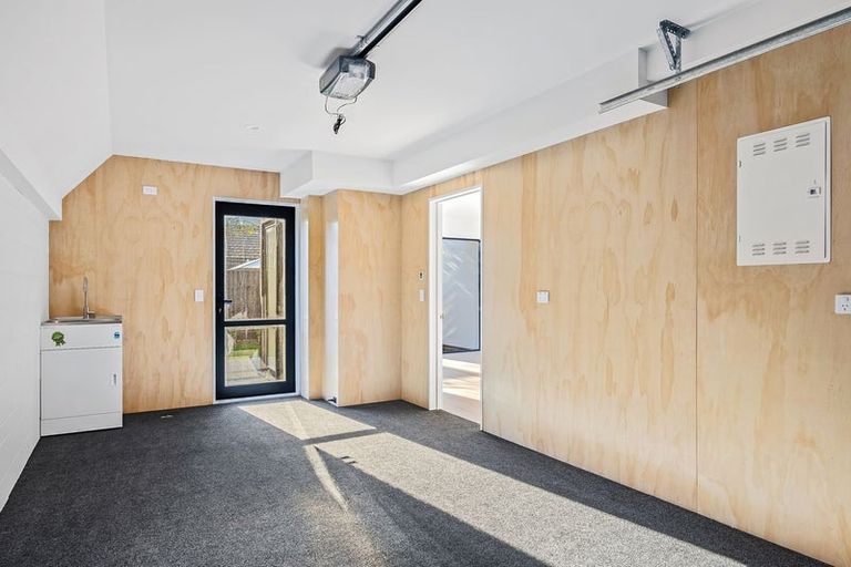 Photo of property in 4/18 Elizabeth Street, Riccarton, Christchurch, 8011