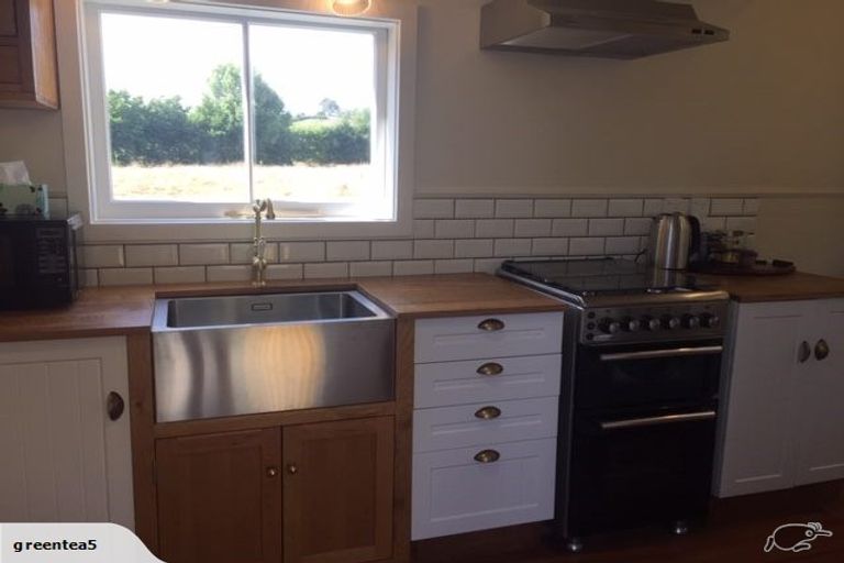 Photo of property in 305 Omarunui Road, Puketapu, Napier, 4183