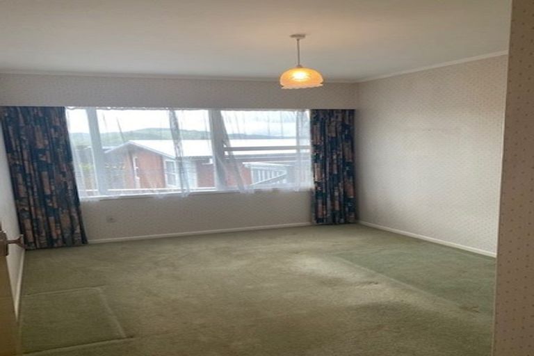 Photo of property in 12 Cranwell Street, Churton Park, Wellington, 6037