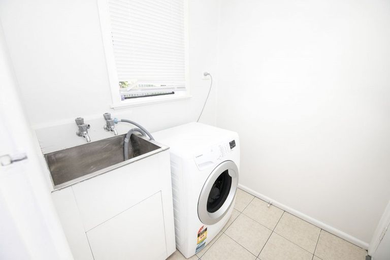 Photo of property in 2 Masefield Avenue, Maraenui, Napier, 4110