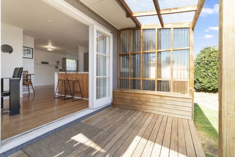 Photo of property in 120 Park Road, Katikati, 3129