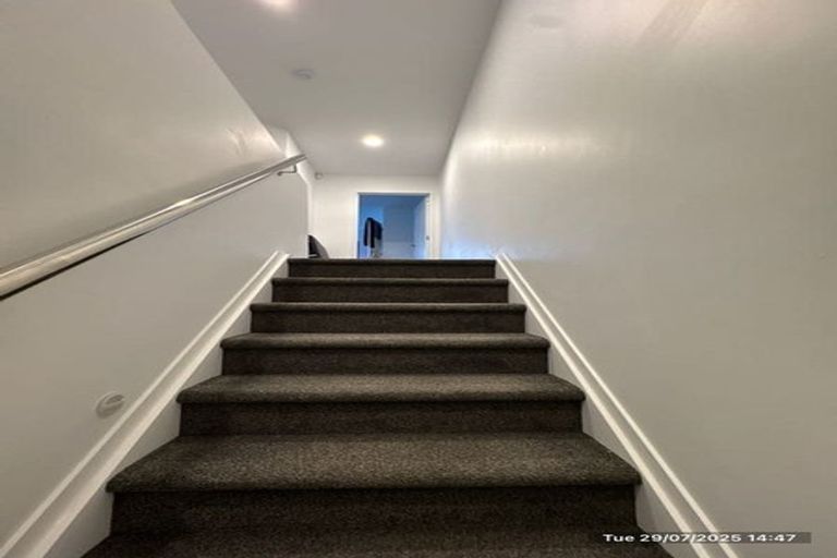 Photo of property in 2/15 Tokerau Drive, Rototuna North, Hamilton, 3210