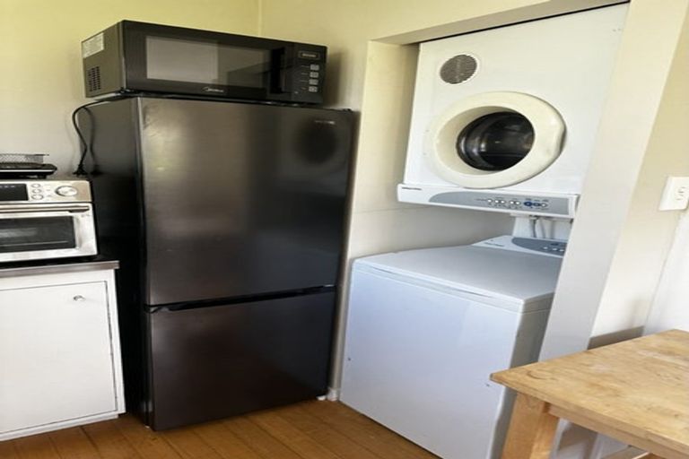 Photo of property in 280 Riverhead Road, Riverhead, Kumeu, 0892