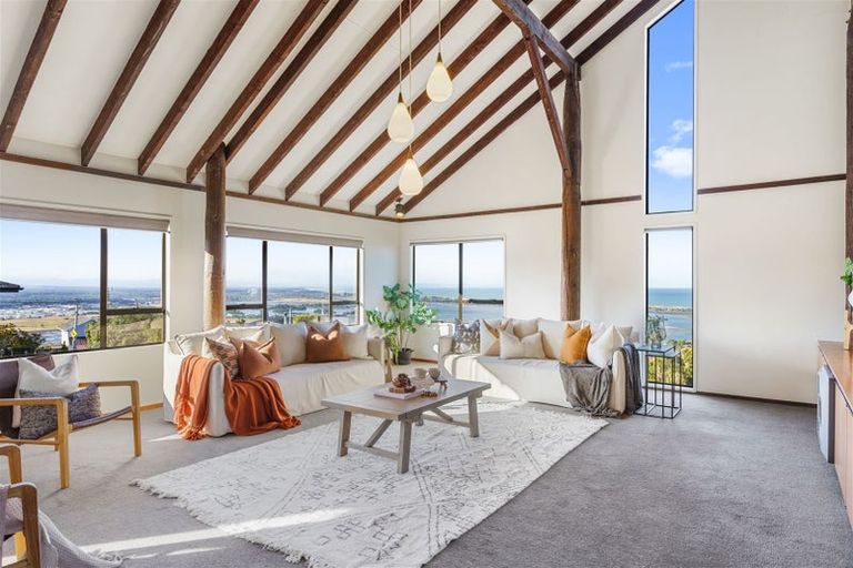 Photo of property in 155 Major Hornbrook Road, Mount Pleasant, Christchurch, 8081