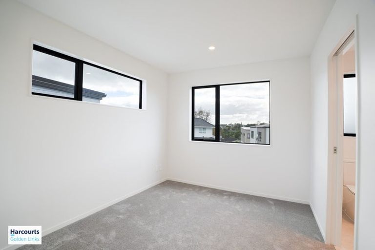 Photo of property in 35 Matipo Road, Mairangi Bay, Auckland, 0630