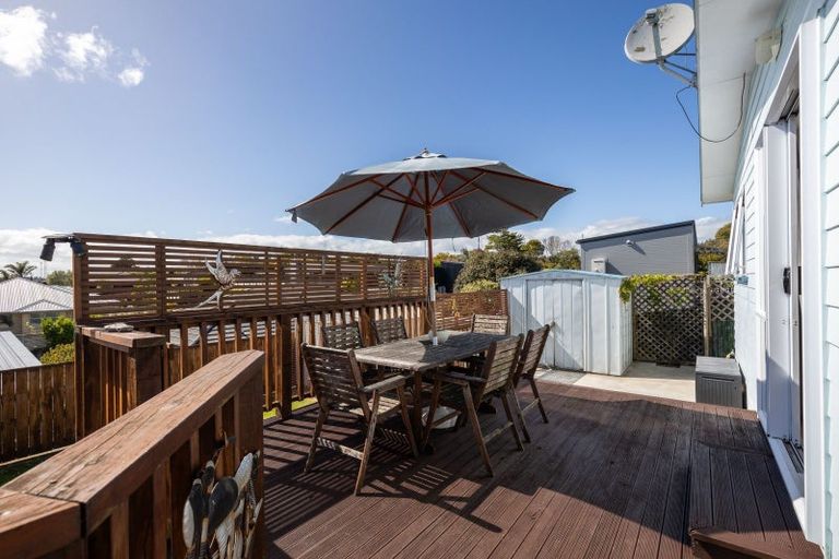 Photo of property in 18 Raniera Street, Glen Avon, New Plymouth, 4312
