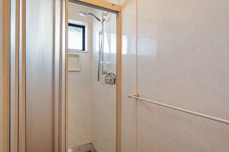 Photo of property in 1/27 Whiteley Street, Moturoa, New Plymouth, 4310