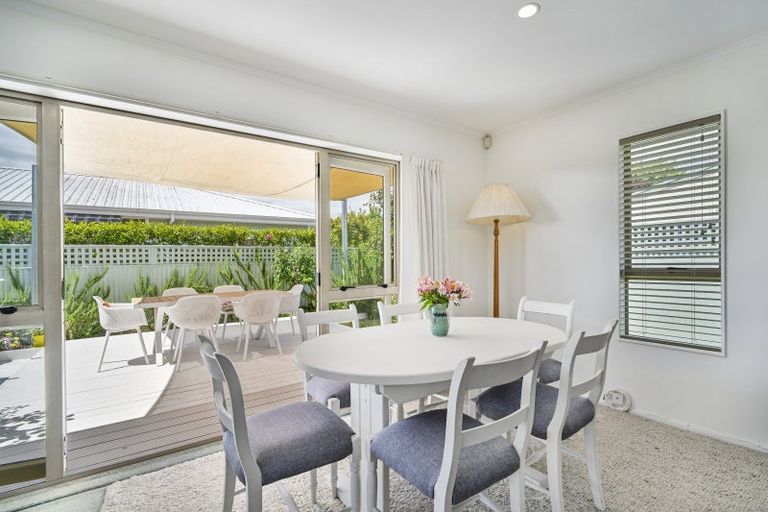 Photo of property in 903a Victoria Street, Parkvale, Hastings, 4122