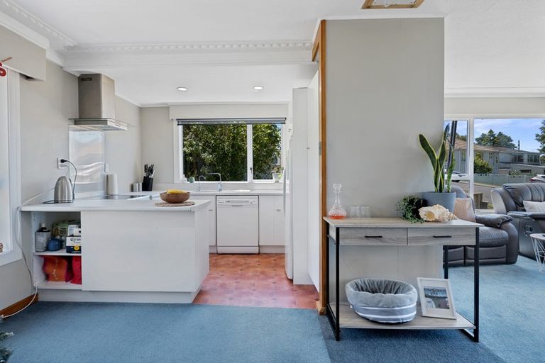 Photo of property in 98 Frank Street, Gore, 9710