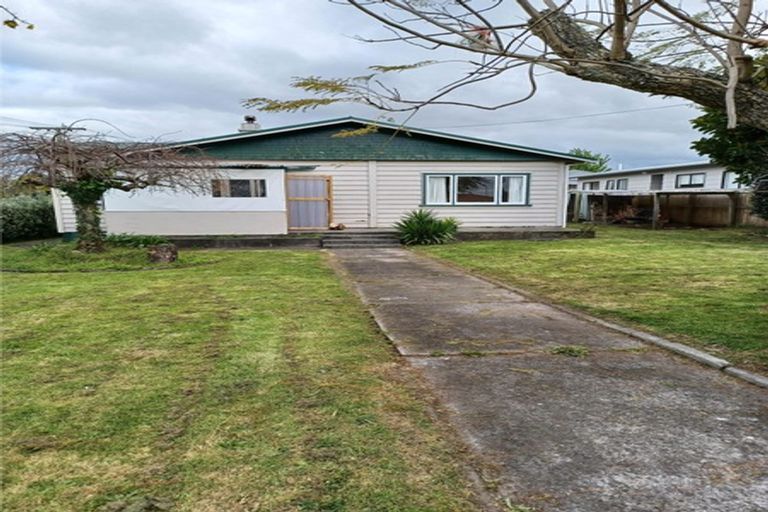Photo of property in 49 Dunlop Road, Te Puke, 3119