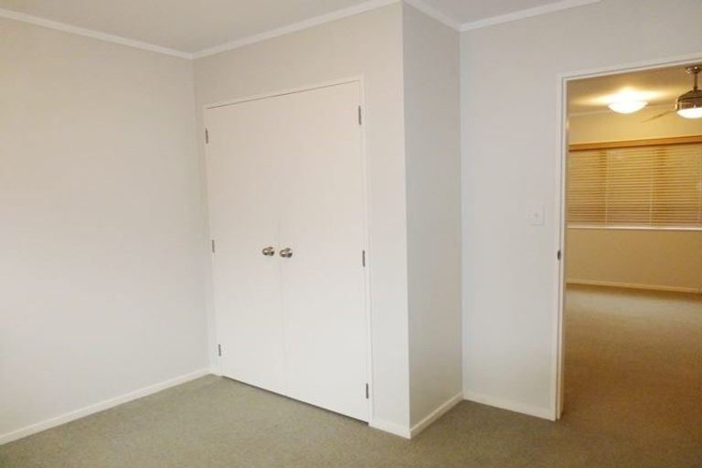 Photo of property in 11b Ross Crescent, Orewa, 0931