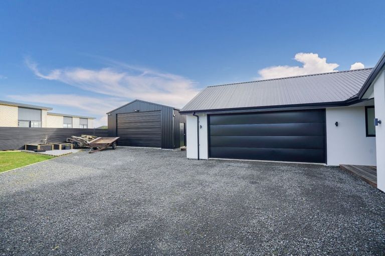 Photo of property in 6 Chatham Rise, Seaward Bush, Invercargill, 9812